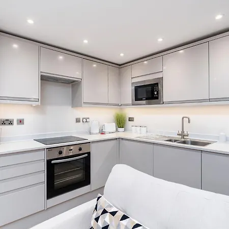 Luxury One Bedroom Apartment - City Centre - Free Wifi Netflix Leeds  Exterior photo