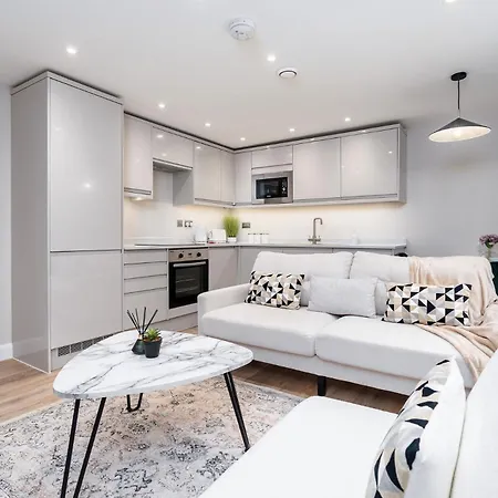 Luxury One Bedroom Apartment - City Centre - Free Wifi Netflix Leeds  Exterior photo
