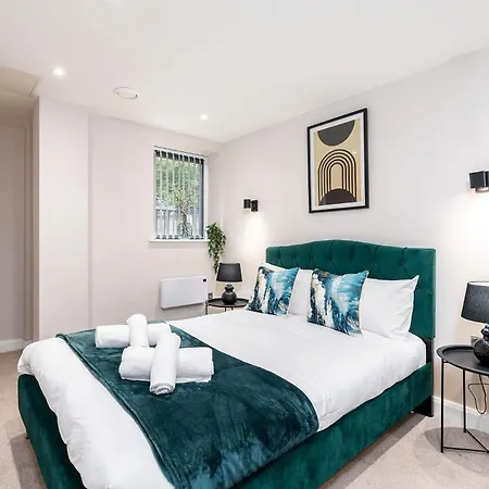 Luxury One Bedroom Apartment - City Centre - Free Wifi Netflix Leeds  Exterior photo